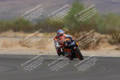 media/Sep-11-2022-SoCal Trackdays (Sun) [[81b7e951af]]/Turn 5 (1110am)/